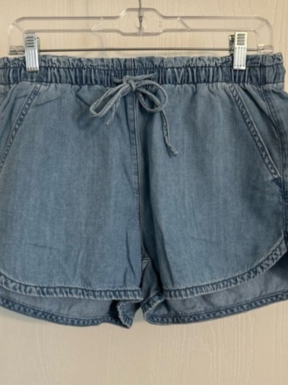 light cotton drawstring shorts Small